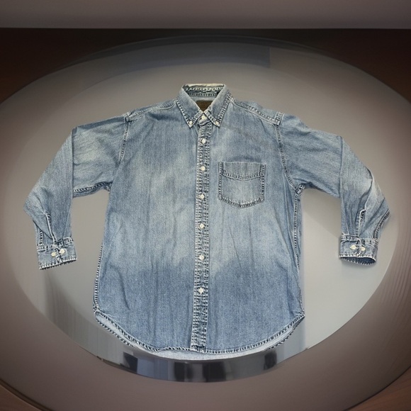 GAP Tops - Vintage Gap Jean Distressed Blue Denim Bottom Down Chest Pockets Shirt Sz Medium